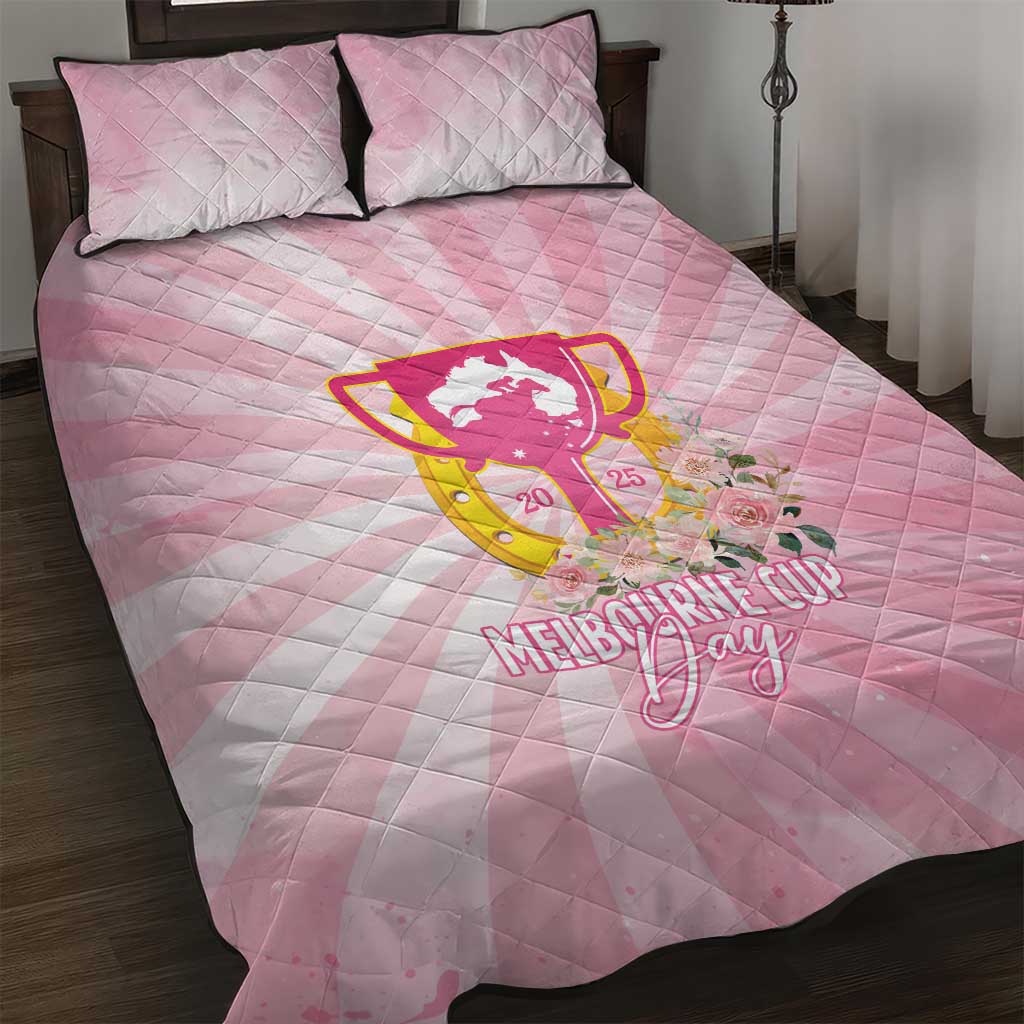 Australia Cup Melbourne Horse Racing Quilt Bed Set 2025 Champion Trophy With Horseshoe - Aussie Hoodie