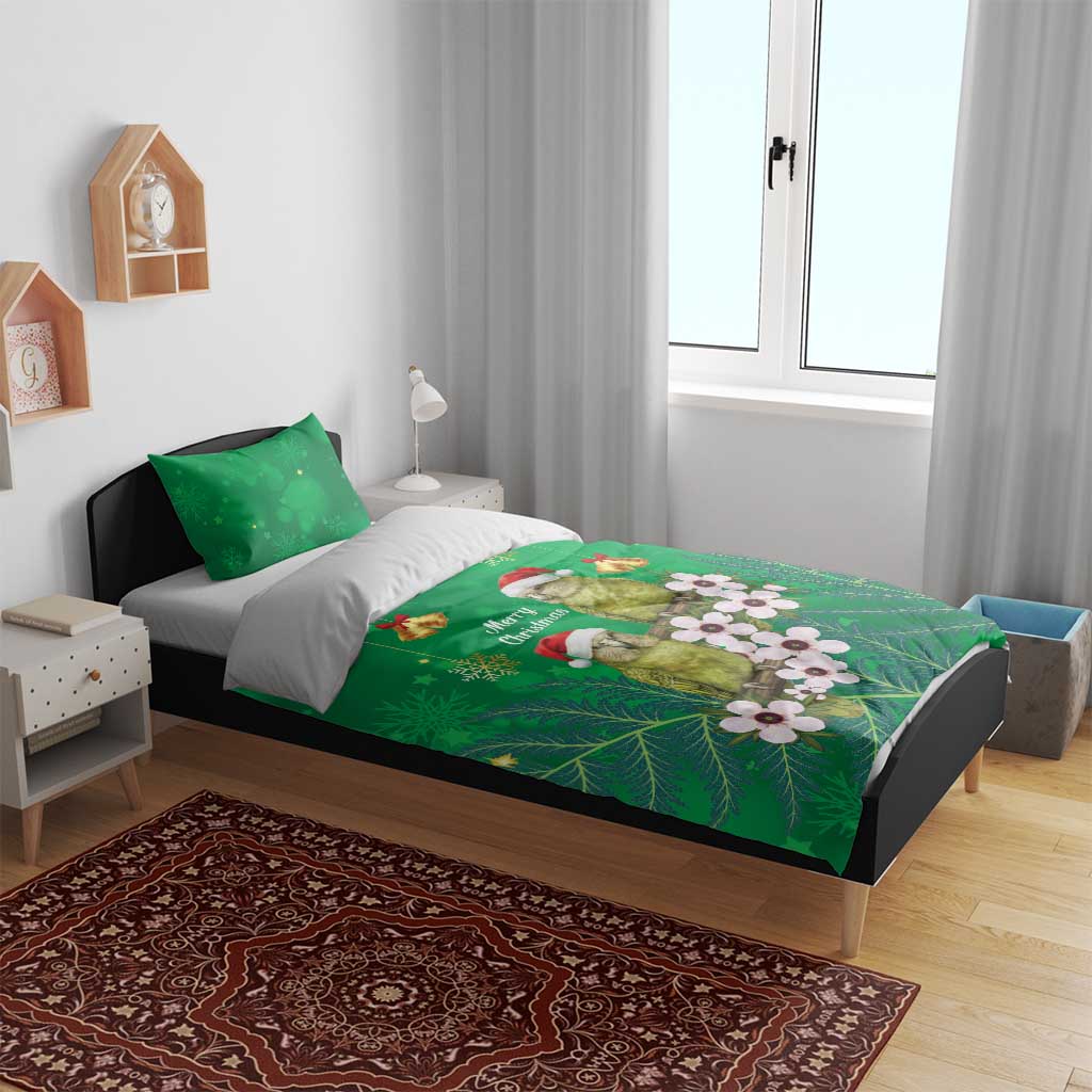 New Zealand Kakapo Christmas Bedding Set Owl Parrot Santa Sliver Fern Manuka - Green - Aussie Hoodie