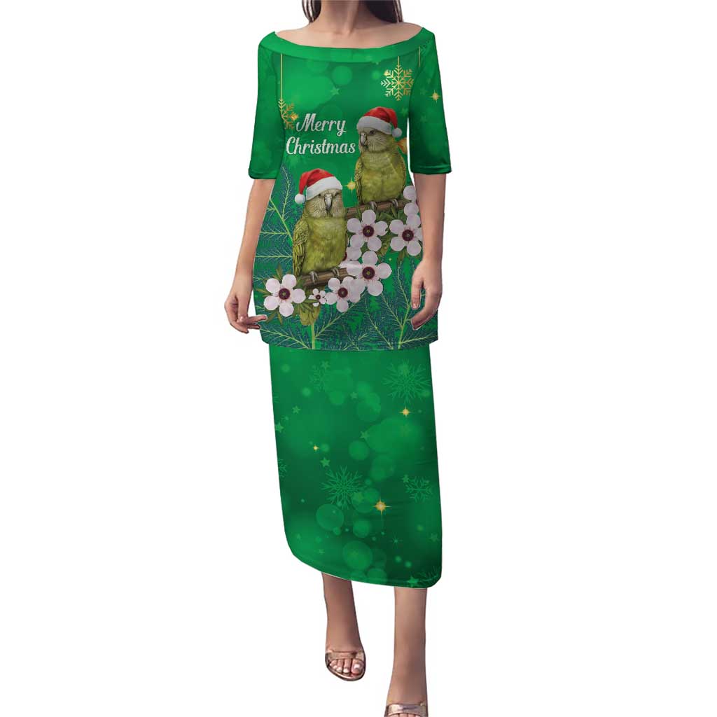 New Zealand Kakapo Christmas Puletasi Owl Parrot Santa Sliver Fern Manuka - Green - Aussie Hoodie