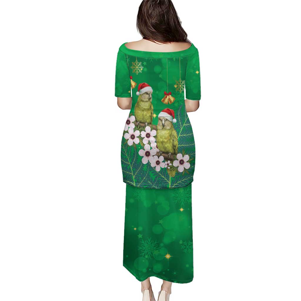 New Zealand Kakapo Christmas Puletasi Owl Parrot Santa Sliver Fern Manuka - Green - Aussie Hoodie