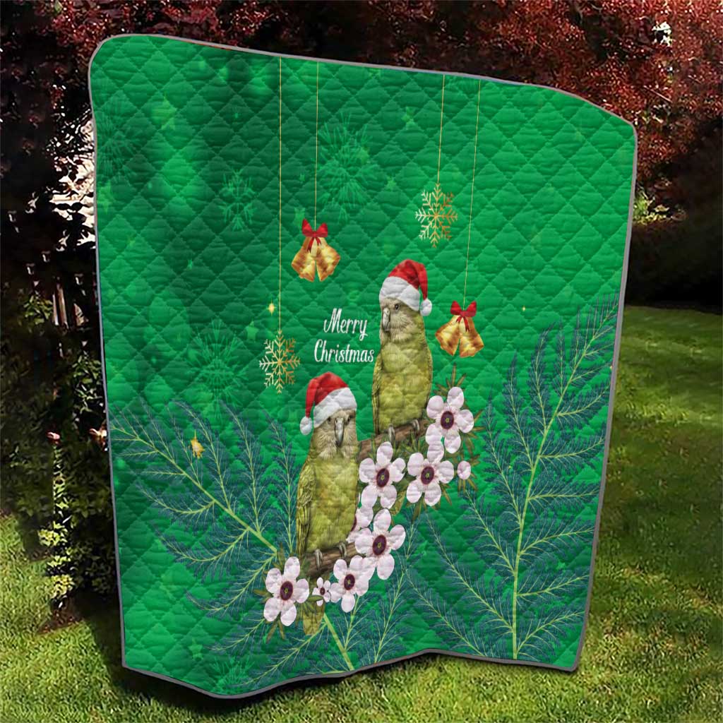 New Zealand Kakapo Christmas Quilt Owl Parrot Santa Sliver Fern Manuka - Green - Aussie Hoodie