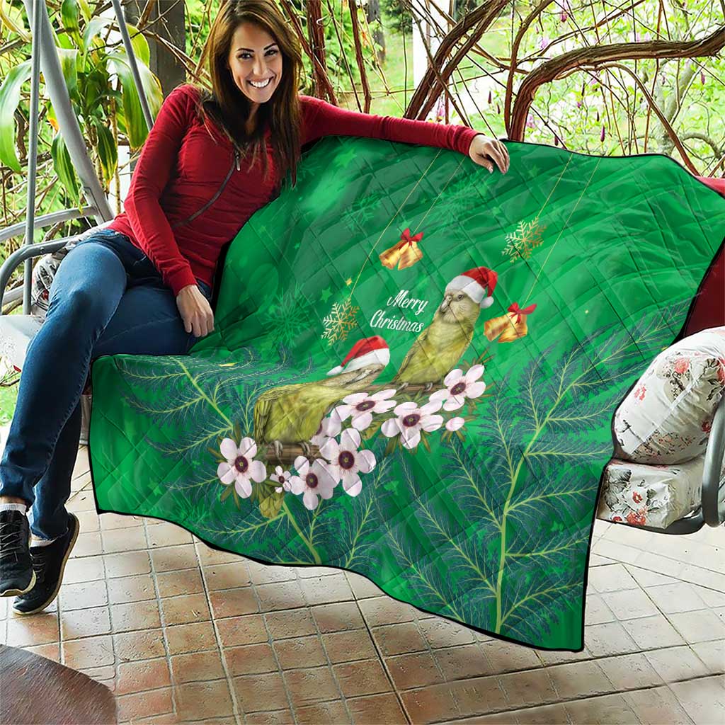 New Zealand Kakapo Christmas Quilt Owl Parrot Santa Sliver Fern Manuka - Green - Aussie Hoodie