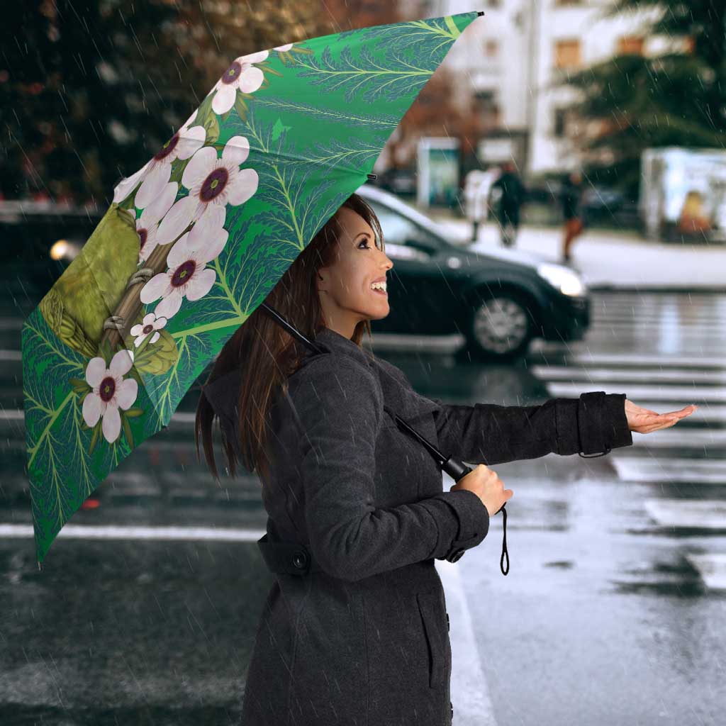 New Zealand Kakapo Christmas Umbrella Owl Parrot Santa Sliver Fern Manuka - Green - Aussie Hoodie