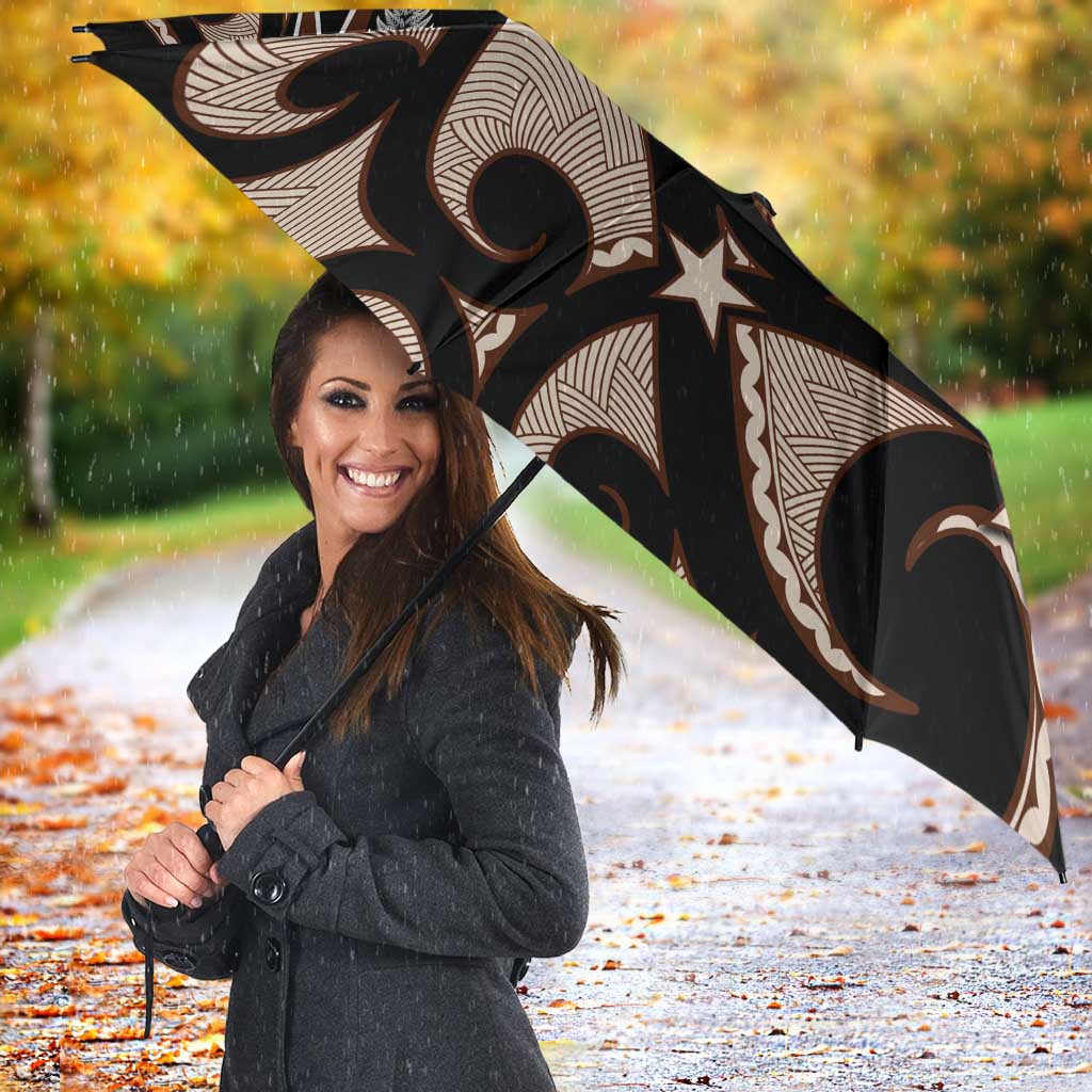 Kia Ora New Zealand Umbrella Aotearoa Proud Maori Silver Fern - Aussie Hoodie