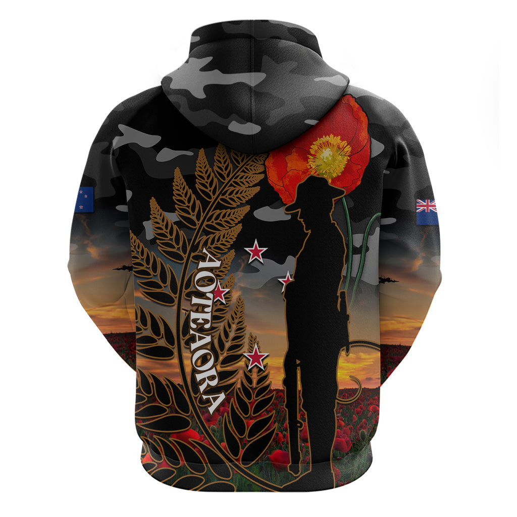 new-zealand-anzac-day-hoodie-lest-we-forget-silver-fern-with-camouflage