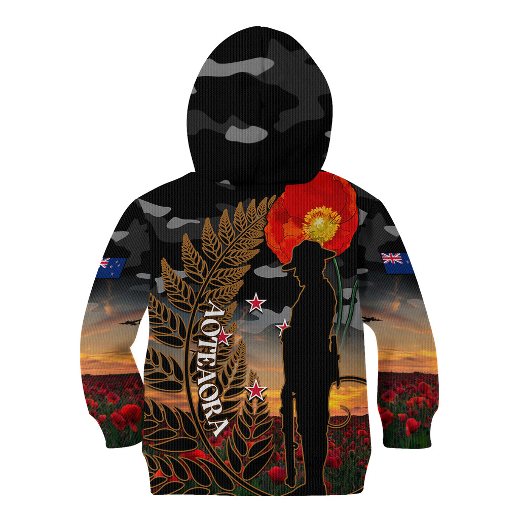 new-zealand-anzac-day-kid-hoodie-lest-we-forget-silver-fern-with-camouflage