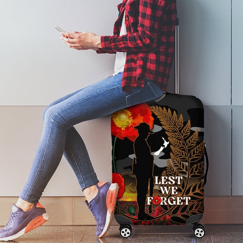 new-zealand-anzac-day-luggage-cover-lest-we-forget-silver-fern-with-camouflage