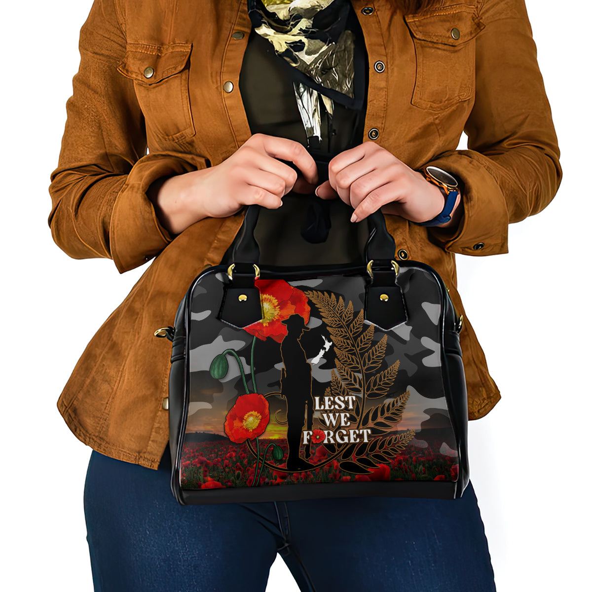 new-zealand-anzac-day-shoulder-handbag-lest-we-forget-silver-fern-with-camouflage