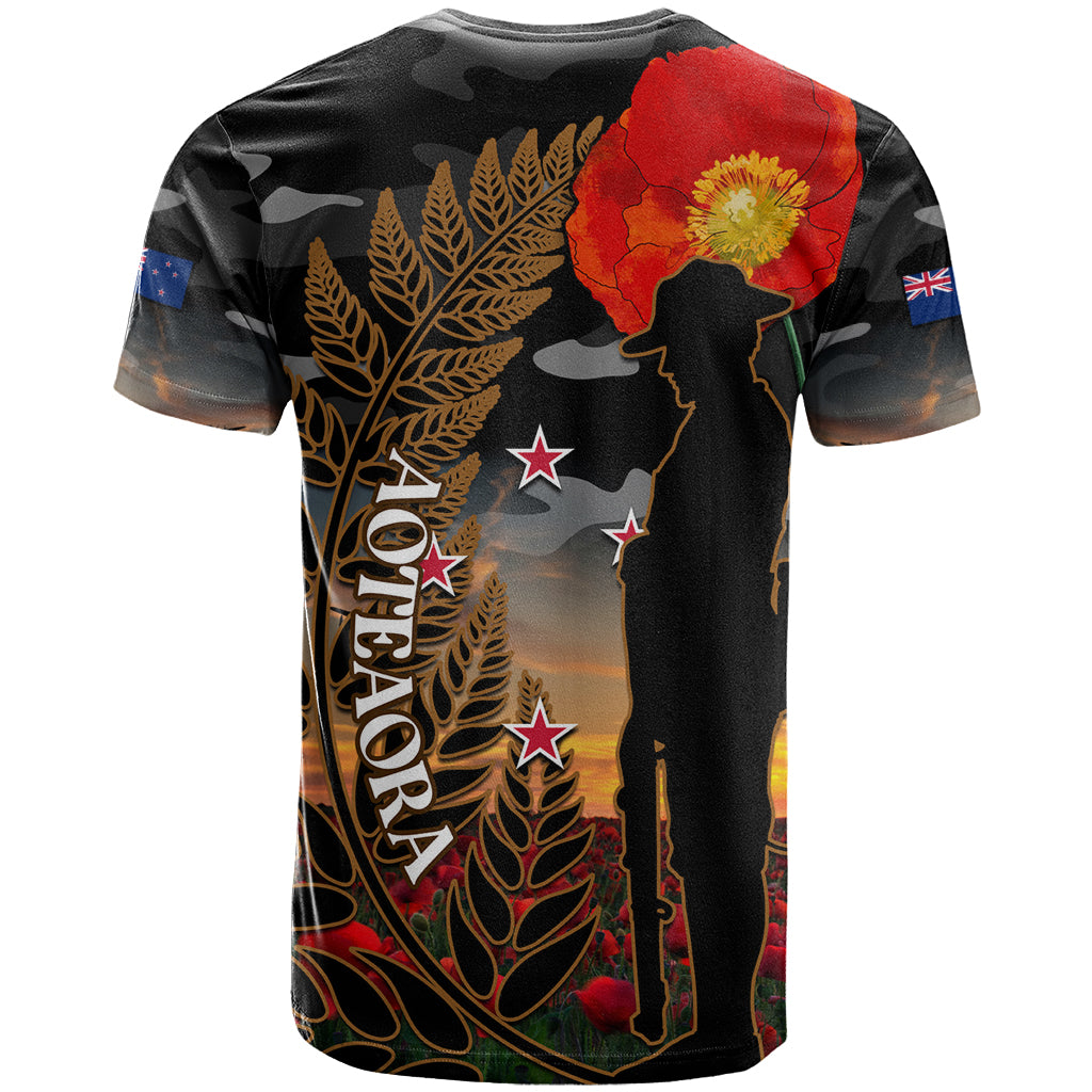 new-zealand-anzac-day-t-shirt-lest-we-forget-silver-fern-with-camouflage