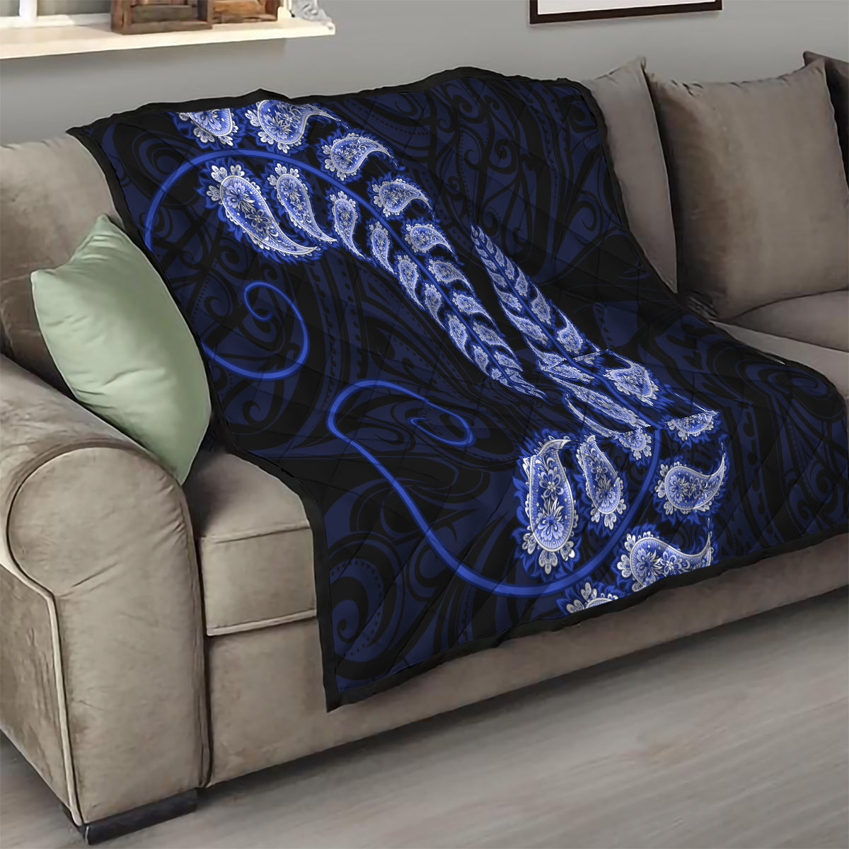blue-new-zealand-paisley-silver-fern-quilt-aotearoa-maori