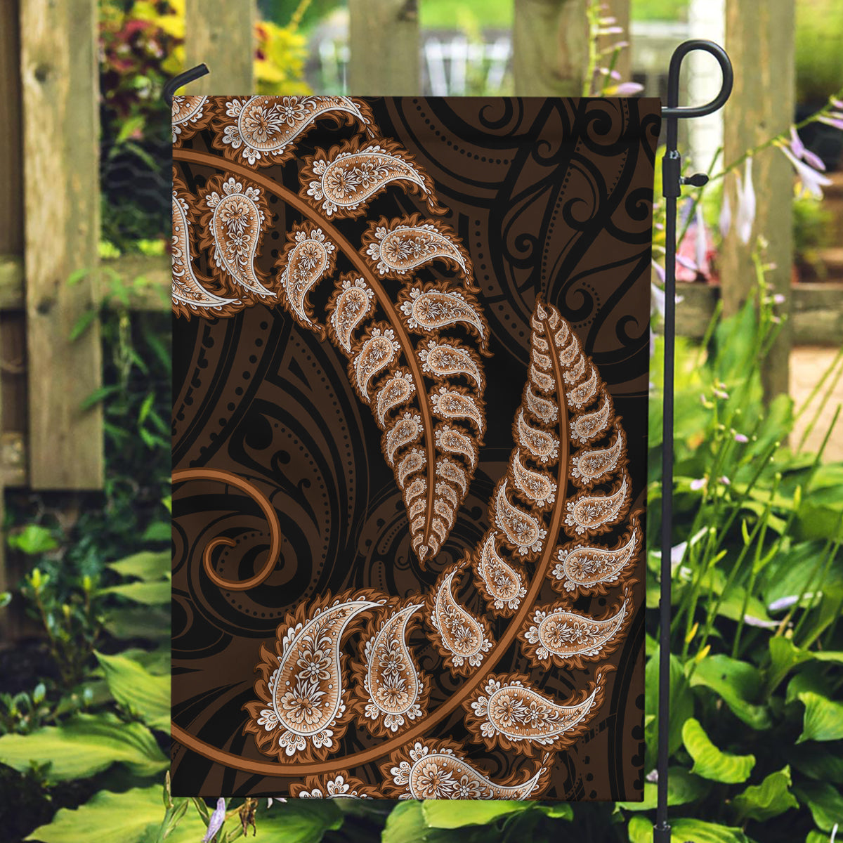 brown-new-zealand-paisley-silver-fern-garden-flag-aotearoa-maori