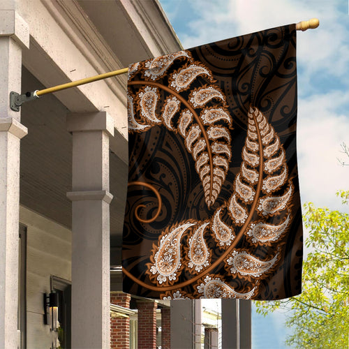 brown-new-zealand-paisley-silver-fern-garden-flag-aotearoa-maori