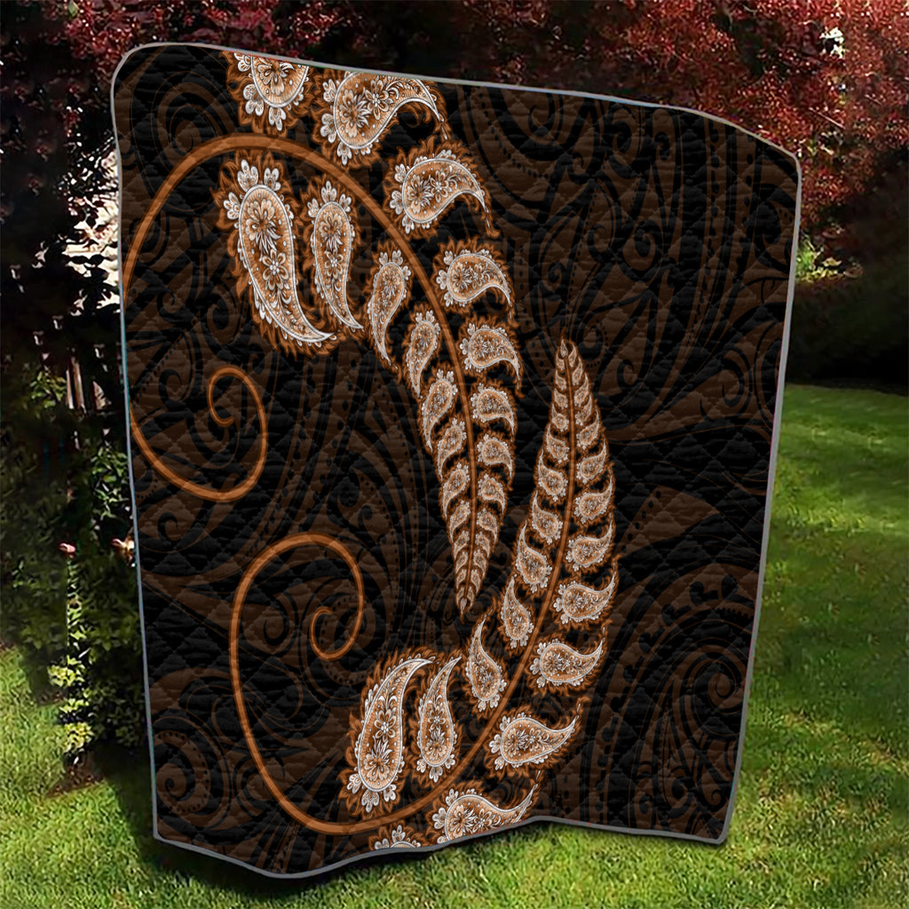 brown-new-zealand-paisley-silver-fern-quilt-aotearoa-maori