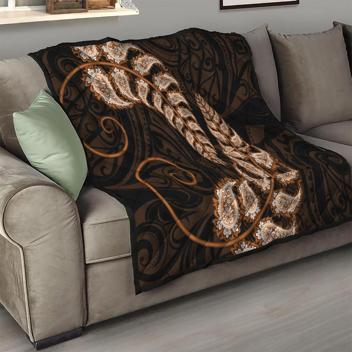 brown-new-zealand-paisley-silver-fern-quilt-aotearoa-maori
