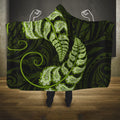 green-new-zealand-paisley-silver-fern-hooded-blanket-aotearoa-maori