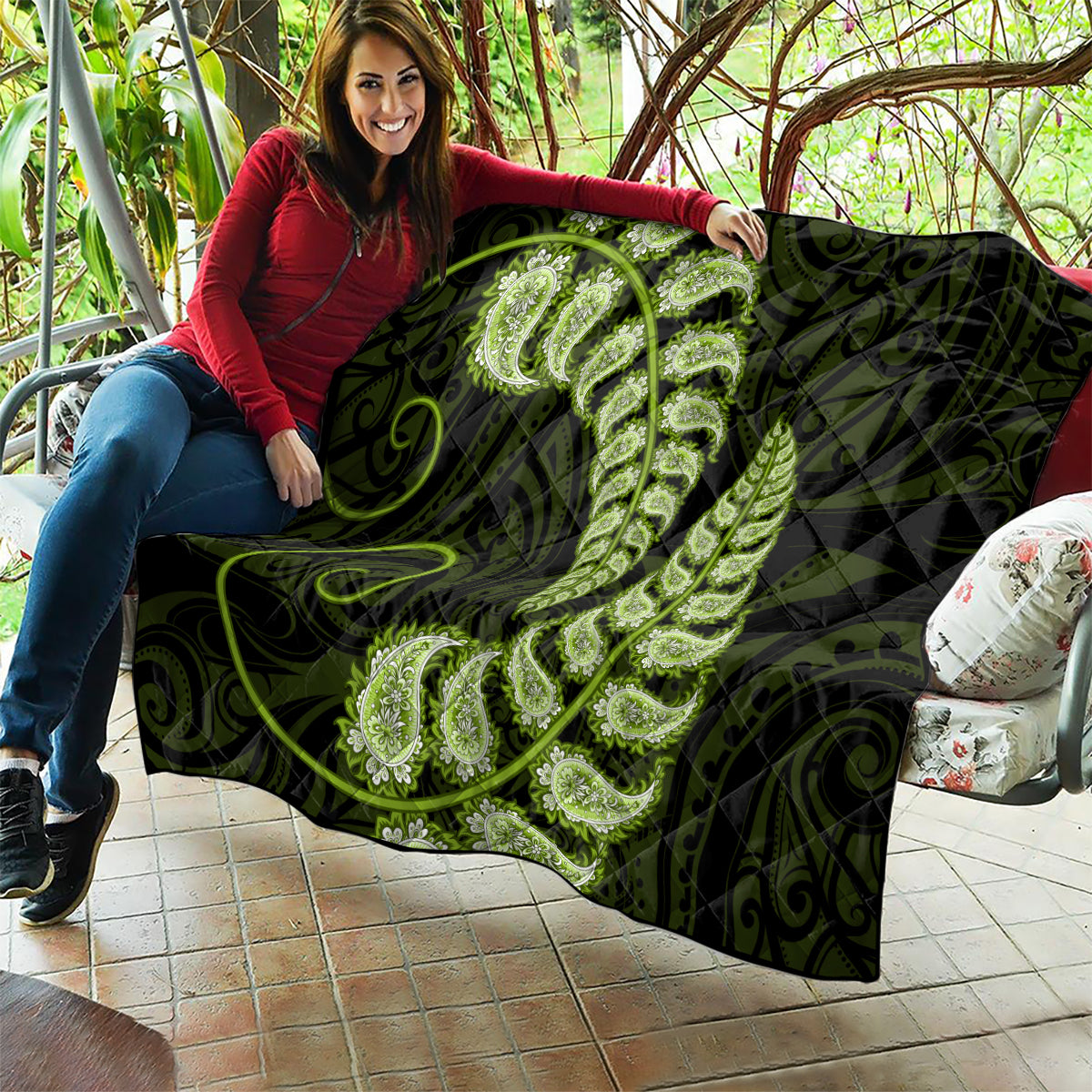 green-new-zealand-paisley-silver-fern-quilt-aotearoa-maori