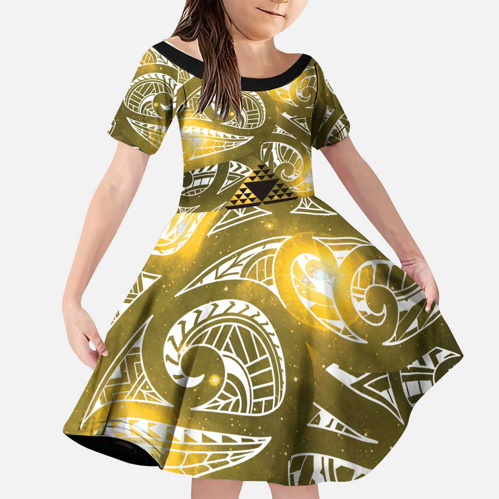 Matariki New Zealand Kid Short Sleeve Dress NZ Niho Taniwha Maori New Year Yellow Galaxy
