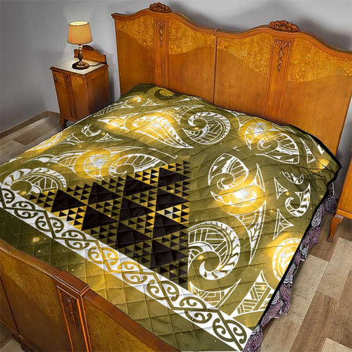 Matariki New Zealand Quilt NZ Niho Taniwha Maori New Year Yellow Galaxy