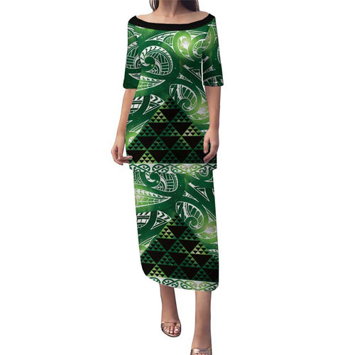 Matariki New Zealand Family Matching Puletasi and Hawaiian Shirt NZ Niho Taniwha Maori New Year Green Galaxy