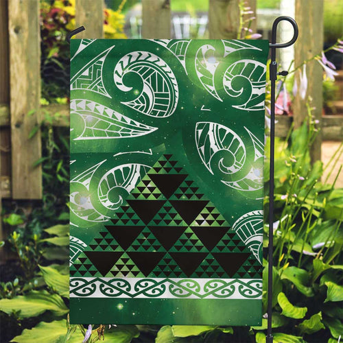 Matariki New Zealand Garden Flag NZ Niho Taniwha Maori New Year Green Galaxy