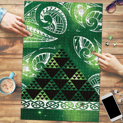 Matariki New Zealand Puzzle NZ Niho Taniwha Maori New Year Green Galaxy