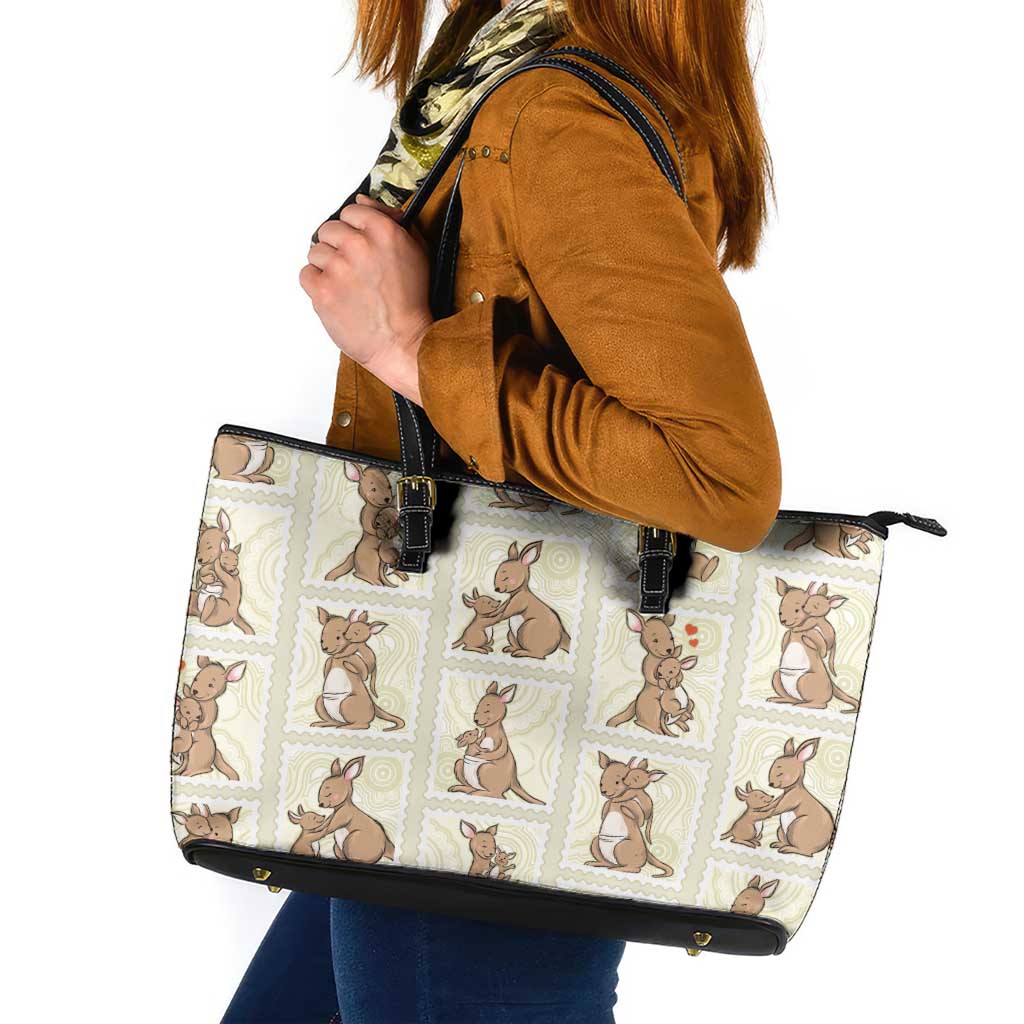 Kangaroo Australia Mother's Day Leather Tote Bag Mum and Joey Memory Aboriginal Stamp Seamless Style