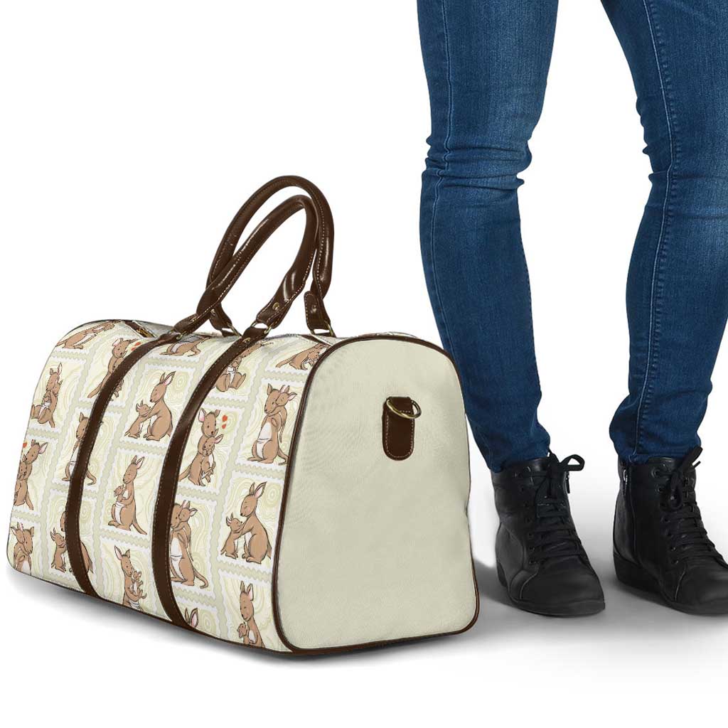 Kangaroo Australia Mother's Day Travel Bag Mum and Joey Memory Aboriginal Stamp Seamless Style