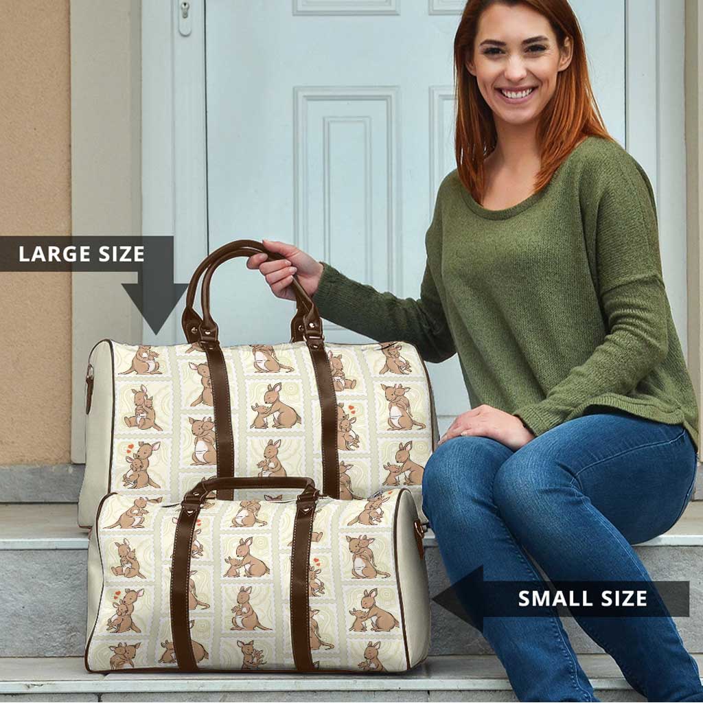 Kangaroo Australia Mother's Day Travel Bag Mum and Joey Memory Aboriginal Stamp Seamless Style