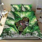 Piwakawaka New Zealand Christmas In July Bedding Set NZ Aroha Koru Fern Marble Vibes