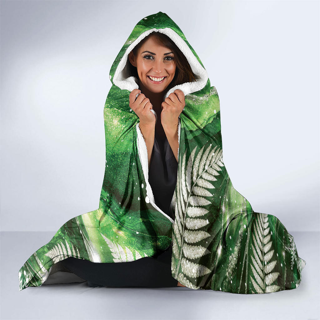 Piwakawaka New Zealand Christmas In July Hooded Blanket NZ Aroha Koru Fern Marble Vibes