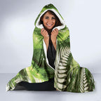 Kakapo New Zealand Christmas In July Hooded Blanket NZ Aroha Koru Fern Marble Vibes