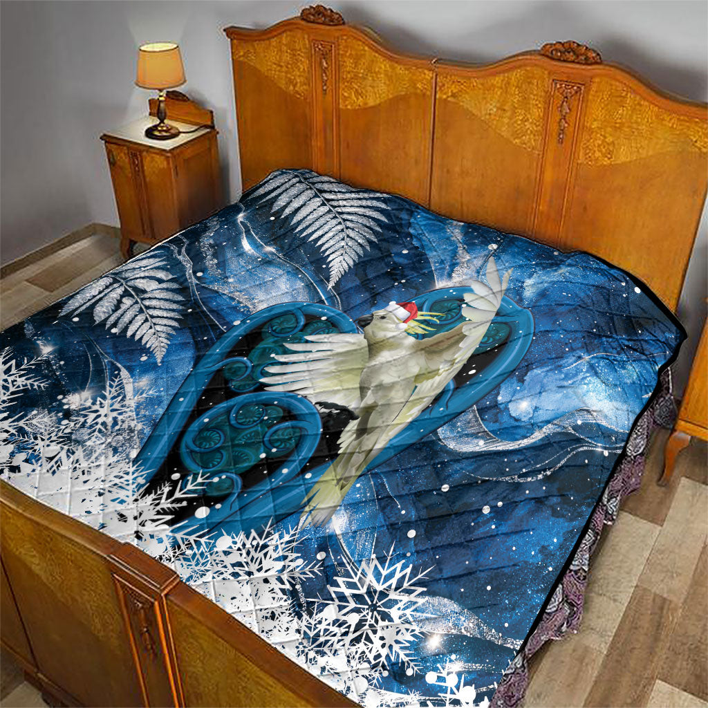 Sulphur-crested Cockatoo New Zealand Christmas In July Quilt NZ Aroha Koru Fern Marble Vibes