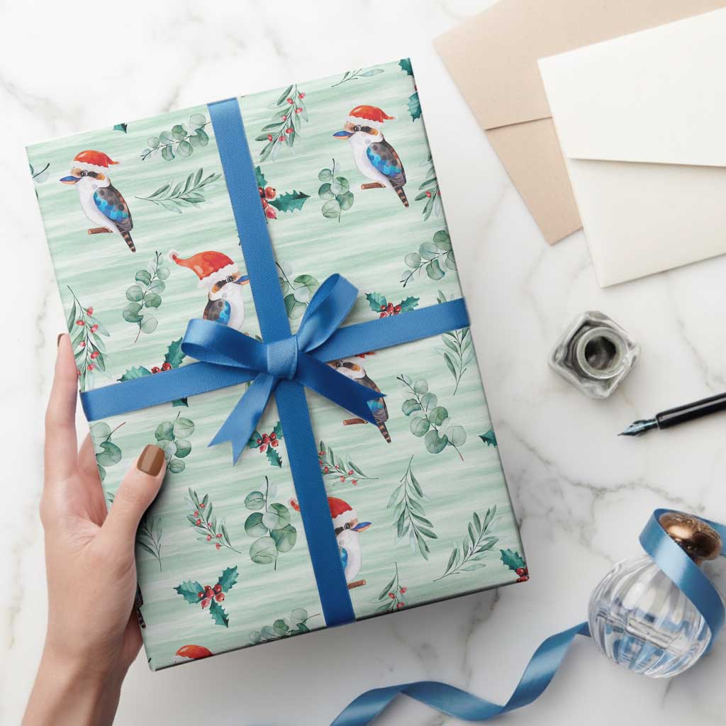 Australia Christmas Wrapping Paper Aussie Kookaburra Watercolor Seamless Style - Aussie Hoodie