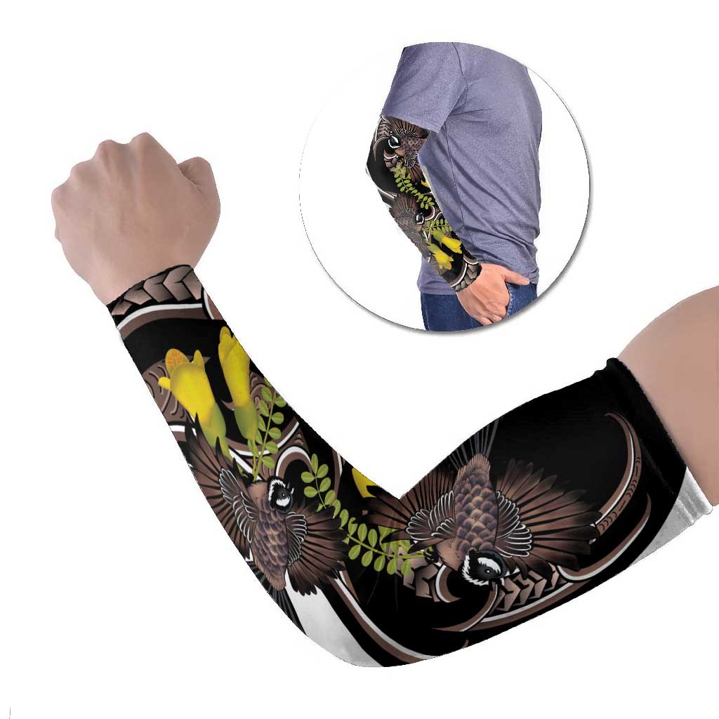 New Zealand Valentines Day Arm Sleeves Piwakawaka Lovers Maori Koru Tattoo - Aussie Hoodie