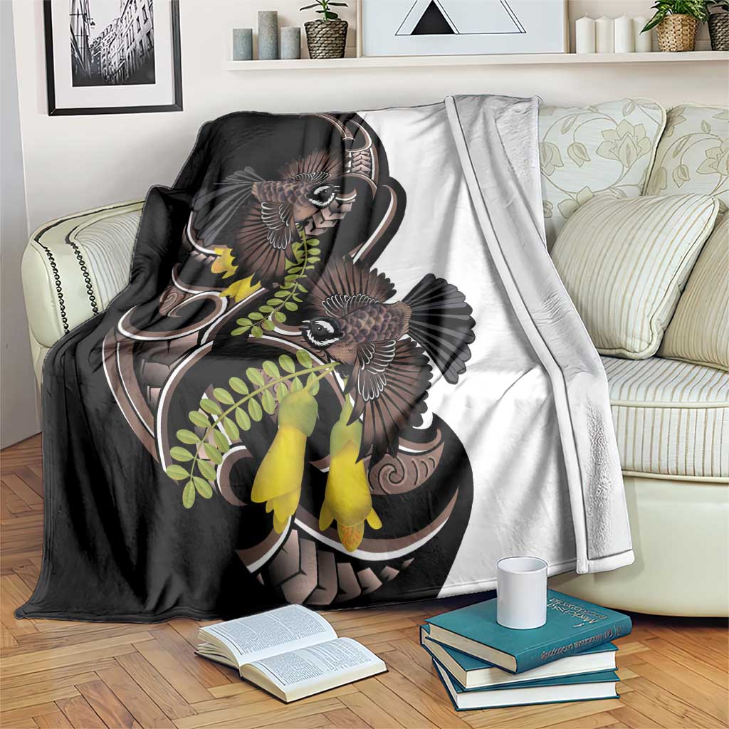 New Zealand Valentines Day Blanket Piwakawaka Lovers Maori Koru Tattoo - Aussie Hoodie