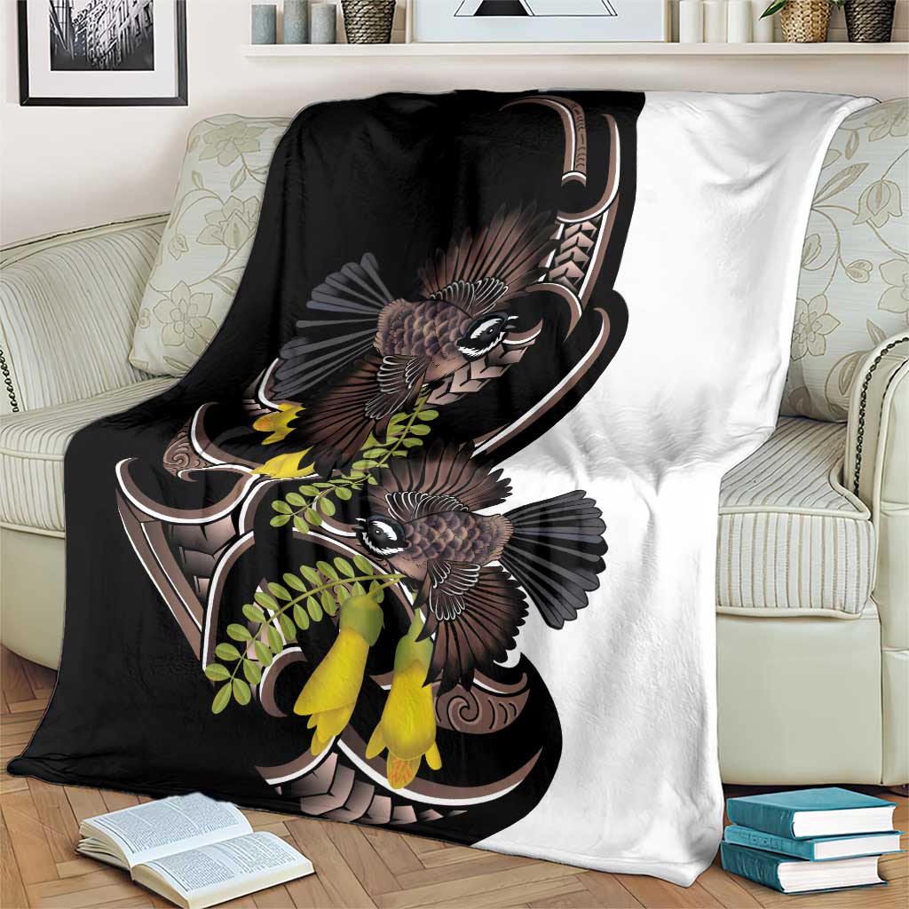 New Zealand Valentines Day Blanket Piwakawaka Lovers Maori Koru Tattoo - Aussie Hoodie