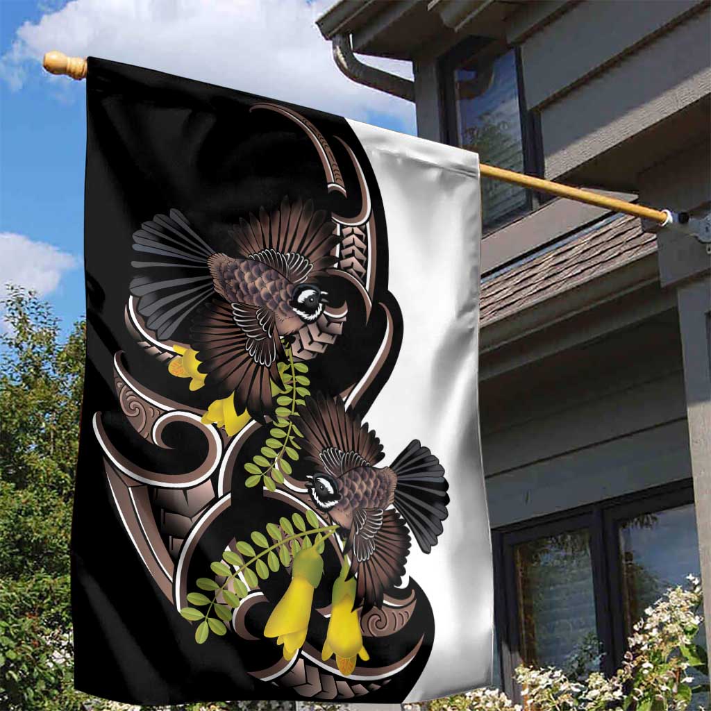 New Zealand Valentines Day Garden Flag Piwakawaka Lovers Maori Koru Tattoo - Aussie Hoodie