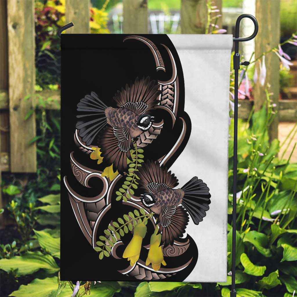 New Zealand Valentines Day Garden Flag Piwakawaka Lovers Maori Koru Tattoo - Aussie Hoodie