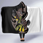 New Zealand Valentines Day Hooded Blanket Piwakawaka Lovers Maori Koru Tattoo - Aussie Hoodie