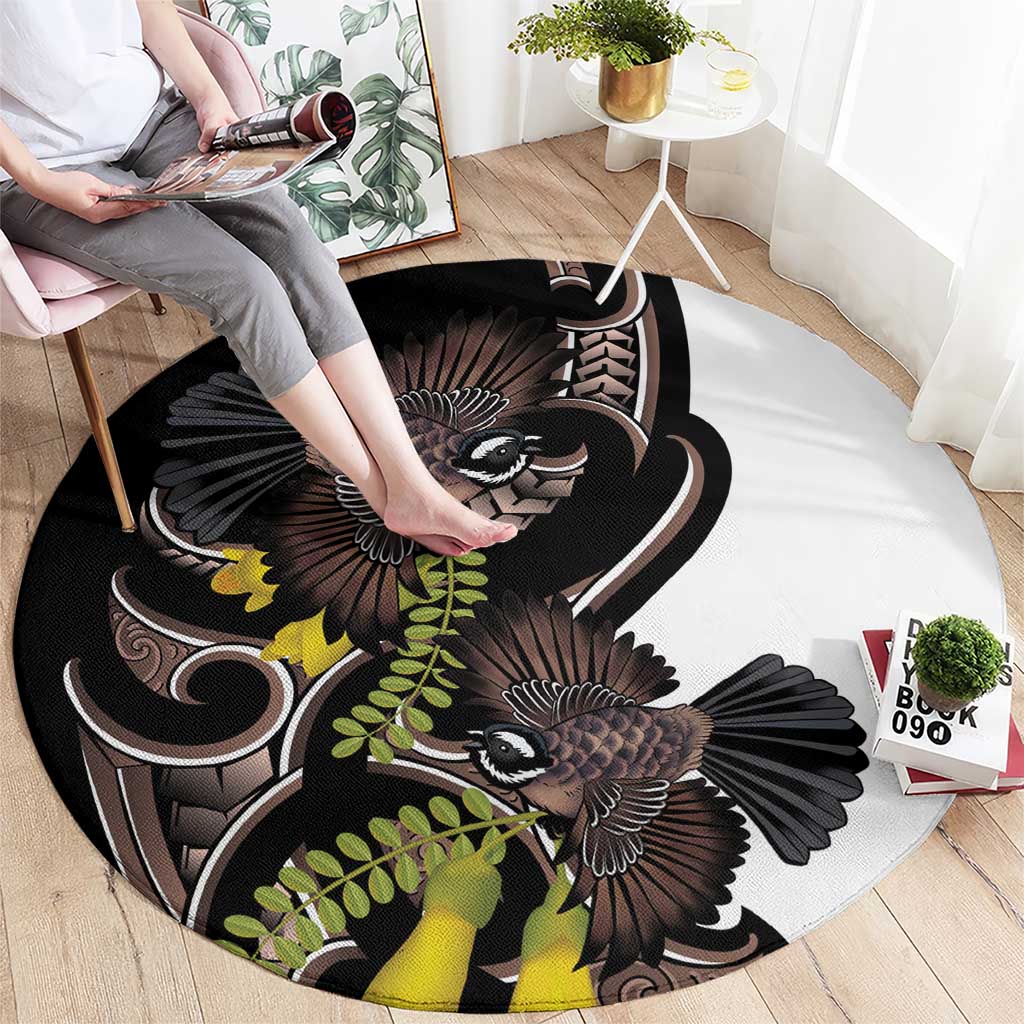 New Zealand Valentines Day Round Carpet Piwakawaka Lovers Maori Koru Tattoo - Aussie Hoodie