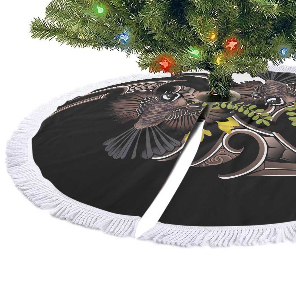 New Zealand Valentines Day Tree Skirt Piwakawaka Lovers Maori Koru Tattoo - Aussie Hoodie