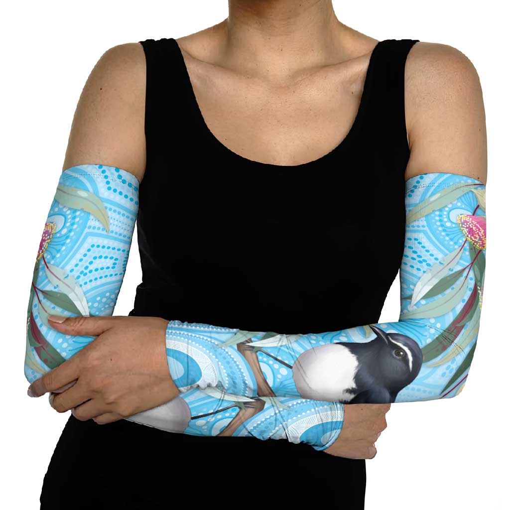 Willie wagtail Australia Arm Sleeves Eucalyptus Blossoms Aboriginal Art - Aussie Hoodie