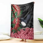 Willie wagtail Australia Blanket Aussie Bottlebrushes Aboriginal Art - Aussie Hoodie