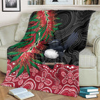 Willie wagtail Australia Blanket Aussie Bottlebrushes Aboriginal Art - Aussie Hoodie