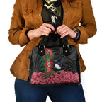 Willie wagtail Australia Shoulder Handbag Aussie Bottlebrushes Aboriginal Art - Aussie Hoodie