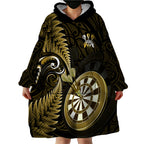 personalised-new-zealand-darts-wearable-blanket-hoodie-happiness-is-a-tight-threesome-maori-gold