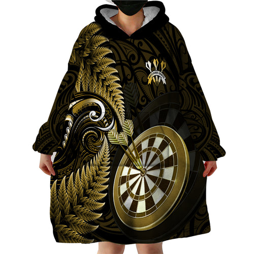 personalised-new-zealand-darts-wearable-blanket-hoodie-happiness-is-a-tight-threesome-maori-gold