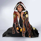 Australia Palm Cockatoo Hooded Blanket Aussie Banksia - Aboriginal Pattern
