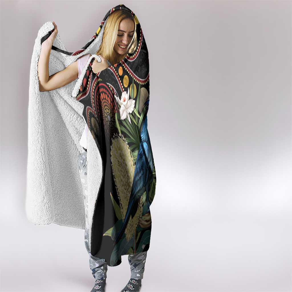 Australia Palm Cockatoo Hooded Blanket Aussie Banksia - Aboriginal Pattern