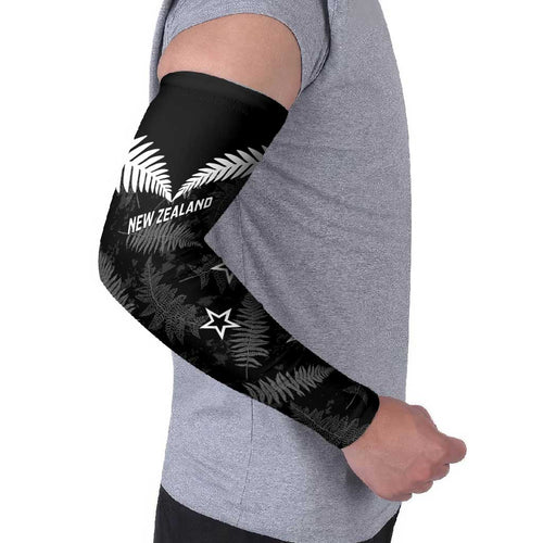 Custom New Zealand Silver Fern Football Arm Sleeves Go Aotearoa Grunge Black - Aussie Hoodie